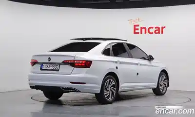 Volkswagen Jetta 2021 1.4 Автомат в Москве № 472222, миниатюра 2