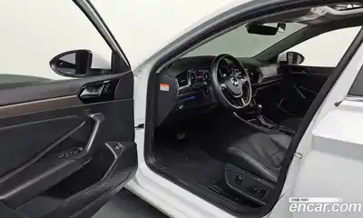 Volkswagen Jetta 2021 1.4 Автомат в Москве № 472222, миниатюра 10