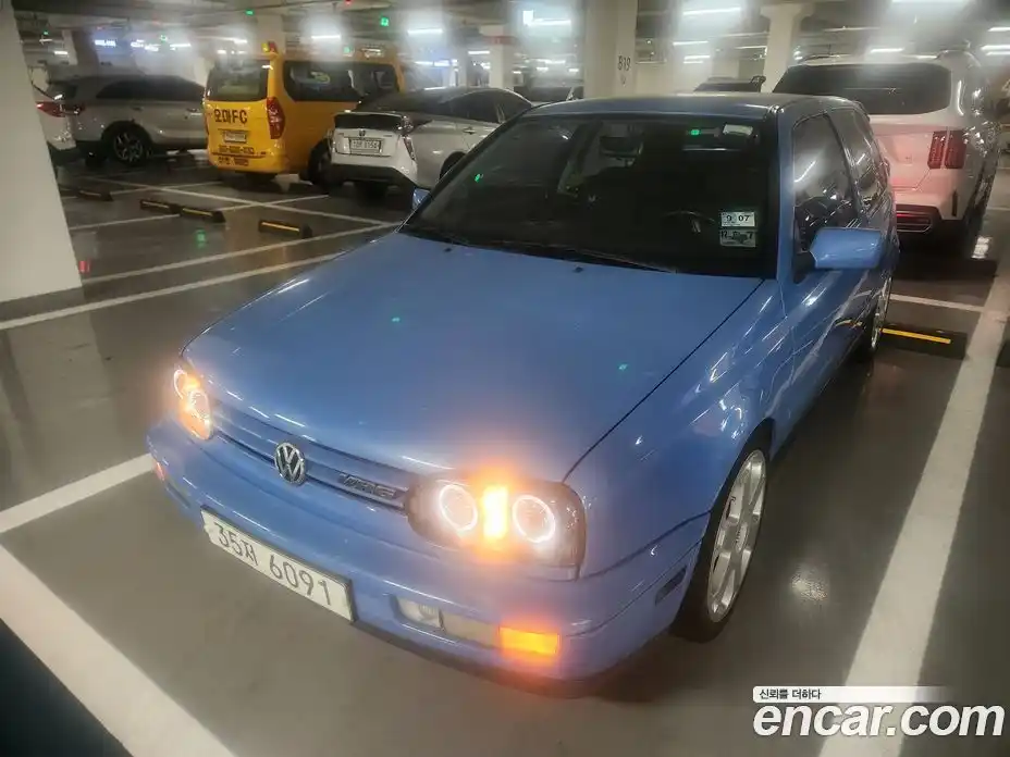 Volkswagen Golf 1998 2.8 Механическая в Москве № 472571, фото 6