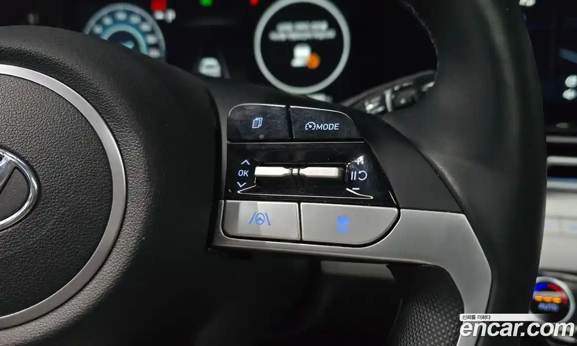 Hyundai Avante 2022 1.6 Автомат в Москве № 49484, фото 15