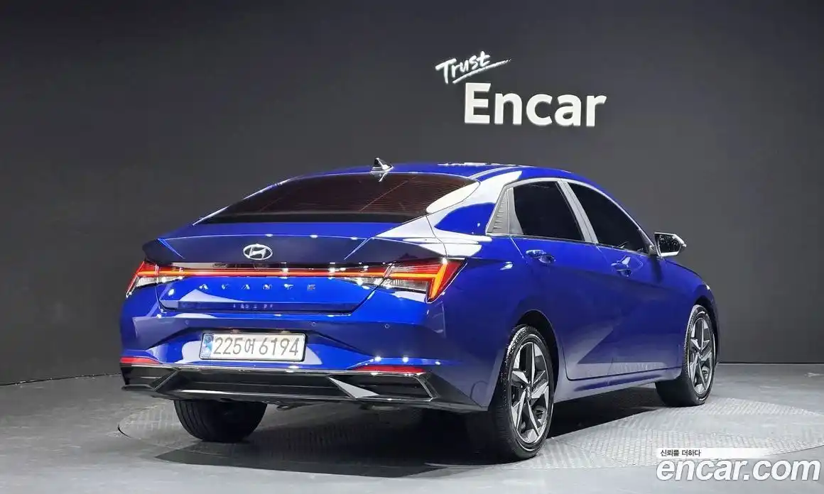 Hyundai Avante 2022 1.6 Автомат в Москве № 49484, фото 16