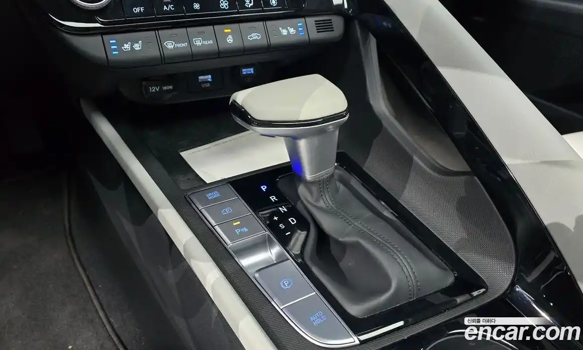 Hyundai Avante 2022 1.6 Автомат в Москве № 49484, фото 10