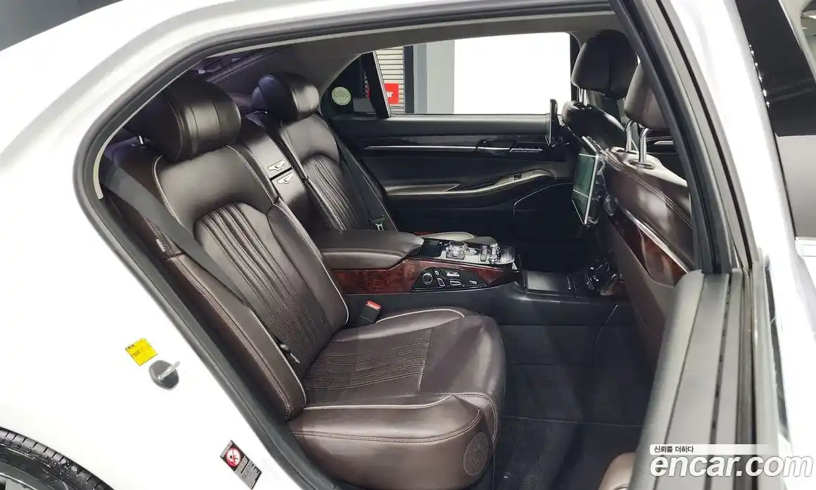 Genesis EQ900 2016 3.3 Автомат в Москве № 57346, фото 12