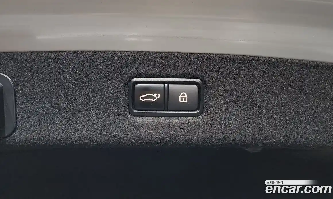 Genesis EQ900 2016 3.3 Автомат в Москве № 57346, фото 20