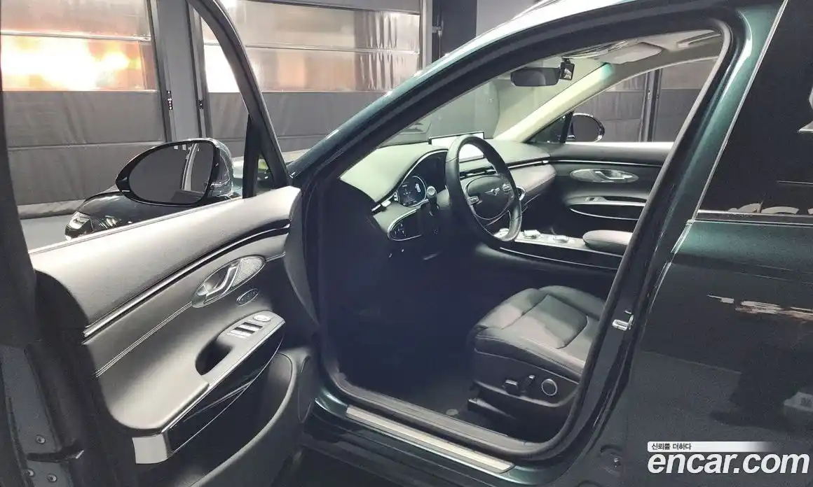 Genesis GV70 2022 2.5 Автомат в Москве № 58142, фото 16