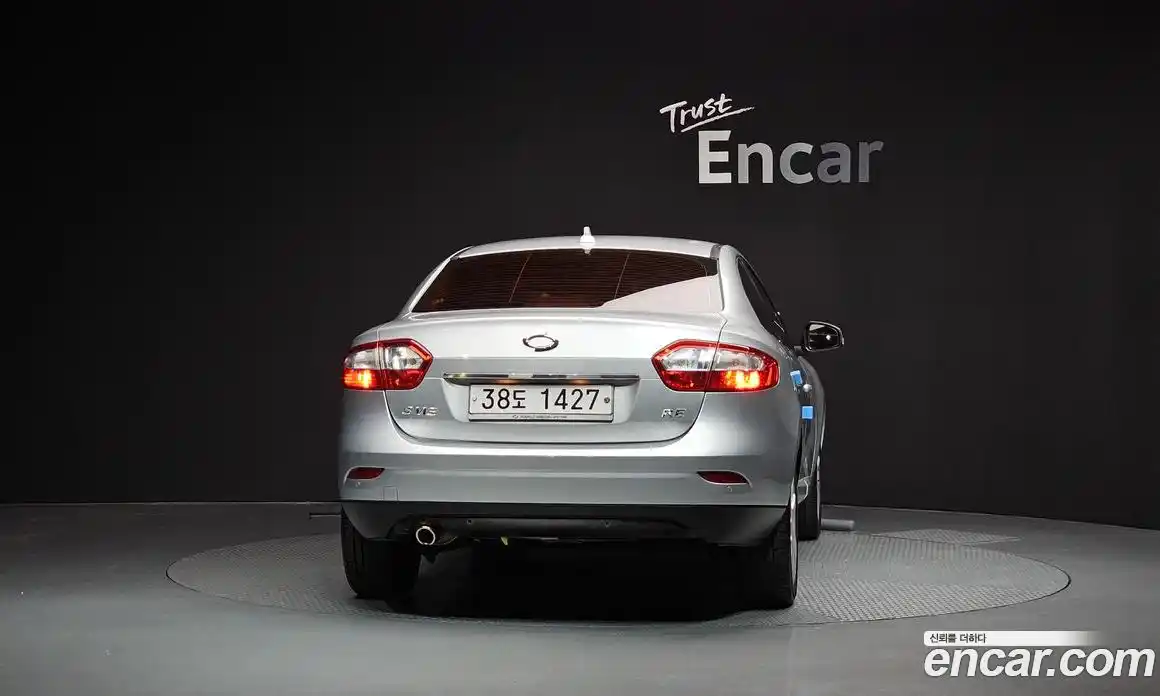 Renault SM3 2010 1.6 Автомат в Москве № 62555, фото 10