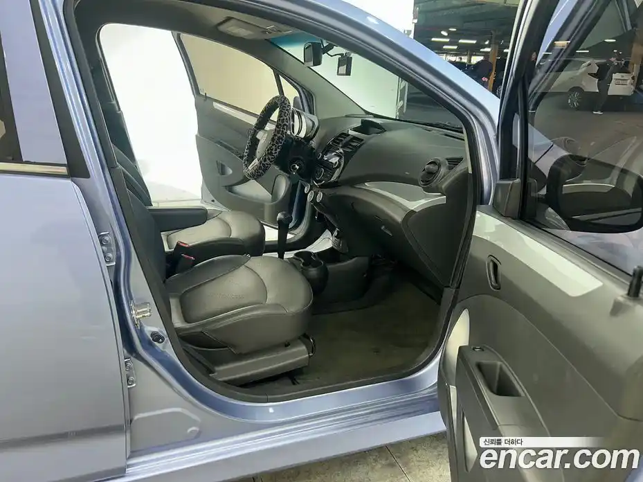 Chevrolet Spark 2014 1.0 Автомат в Москве № 73586, фото 14