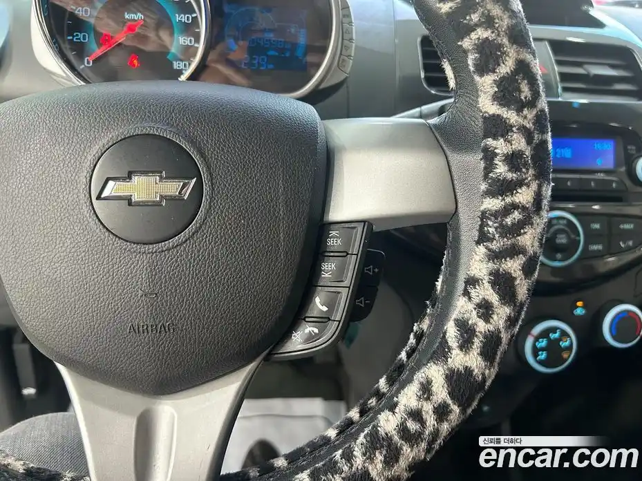 Chevrolet Spark 2014 1.0 Автомат в Москве № 73586, фото 9