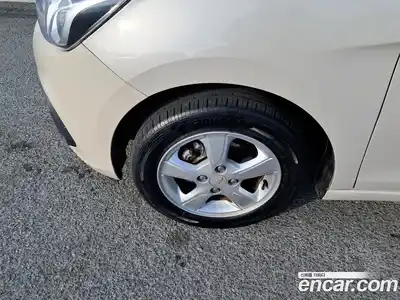 Chevrolet Spark 2016 1.0 Автомат в Москве № 76185, миниатюра 12