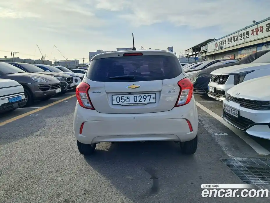 Chevrolet Spark 2016 1.0 Автомат в Москве № 76185, фото 14