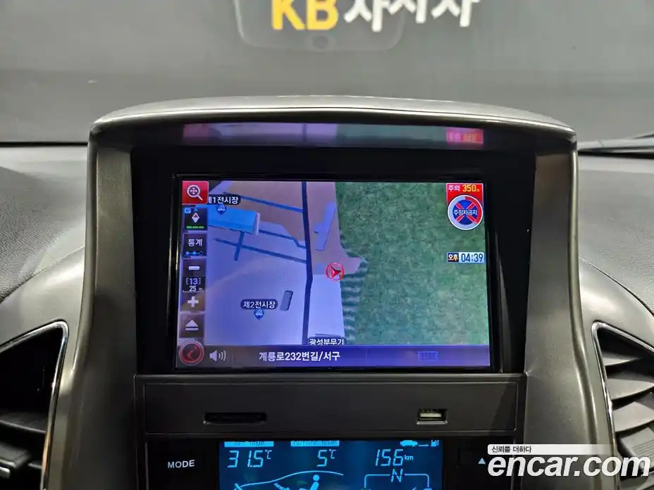 Chevrolet Captiva 2012 2.0 Автомат в Москве № 98590, фото 11