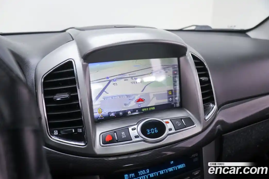 Chevrolet Captiva 2015 2.0 Автомат в Москве № 105055, фото 14