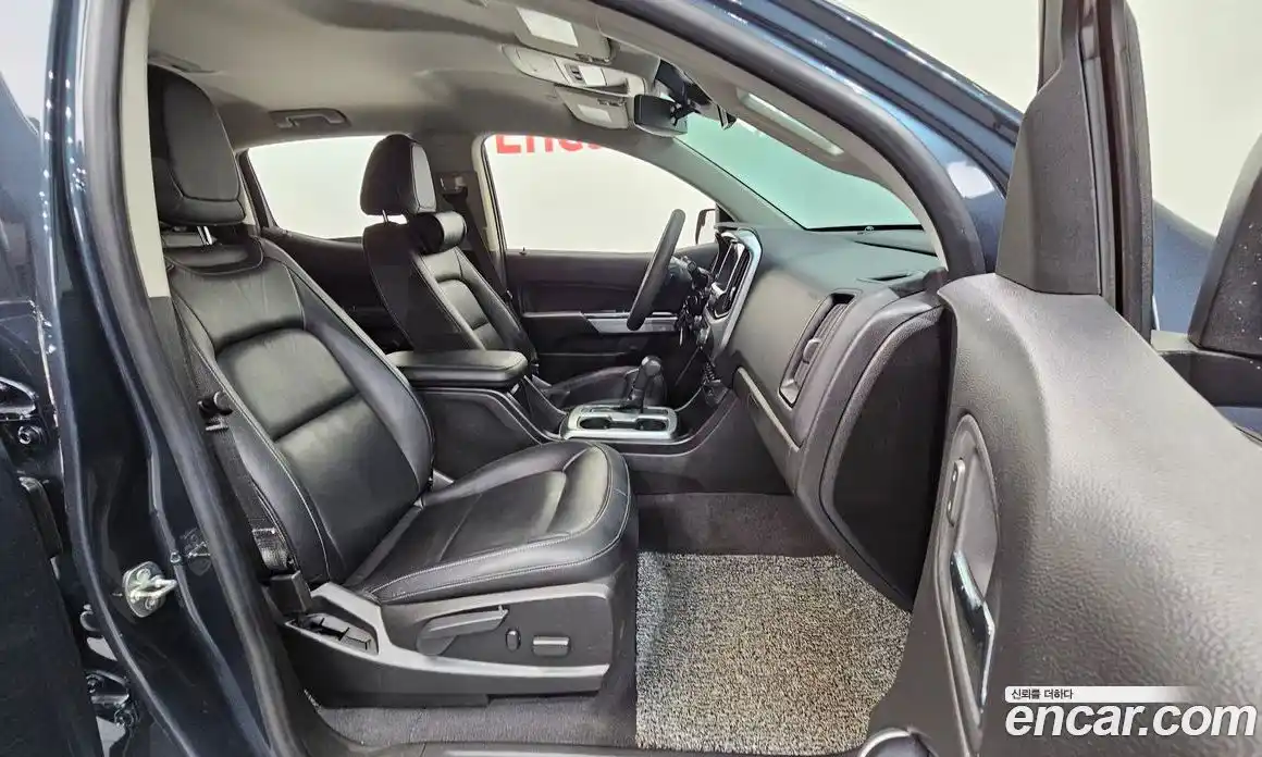 Chevrolet Colorado 2020 3.6 Автомат в Москве № 105484, фото 12