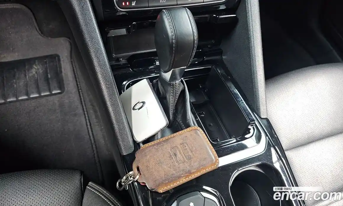 Renault SM6 2020 2.0 Автомат в Москве № 105971, фото 9