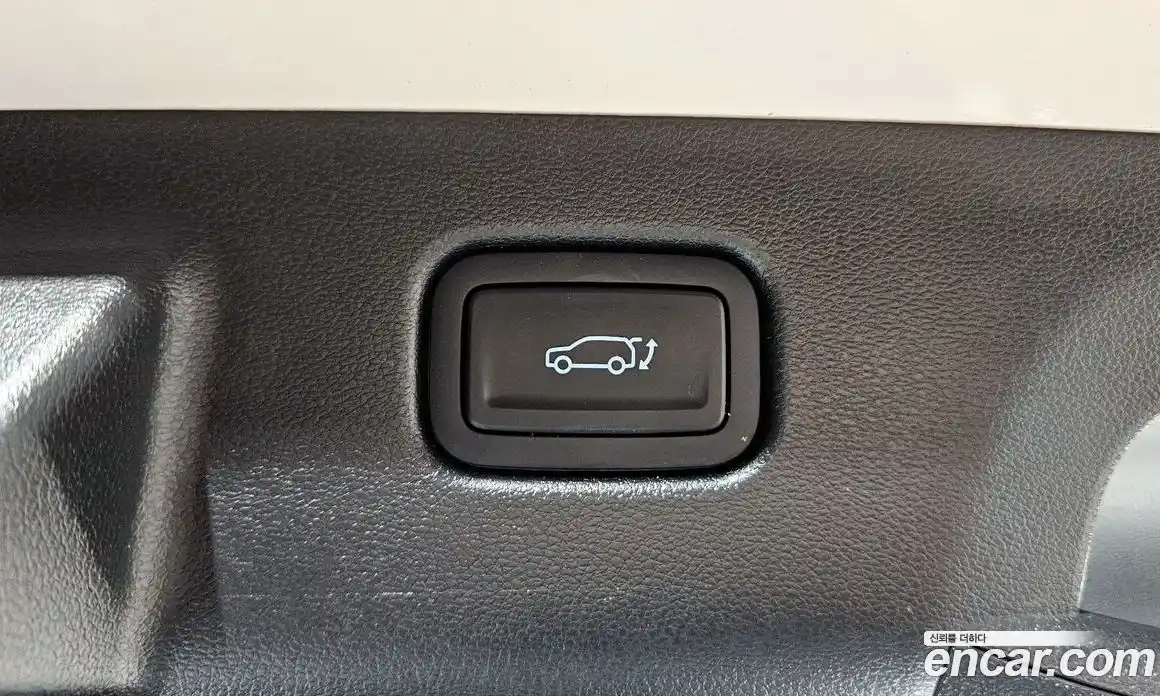 Hyundai Kona 2023 1.6 Автомат в Москве № 108032, фото 16