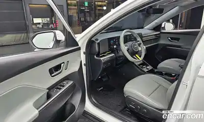 Hyundai Kona 2023 1.6 Автомат в Москве № 108032, миниатюра 6