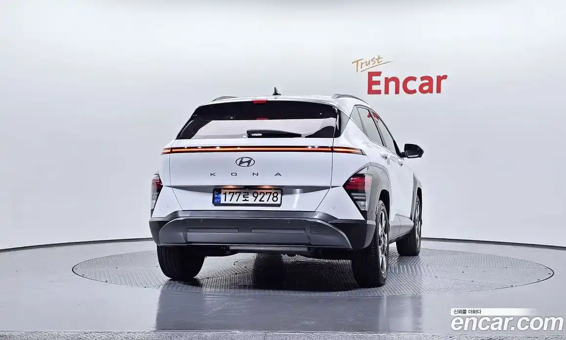 Hyundai Kona 2023 1.6 Автомат в Москве № 108032, фото 10