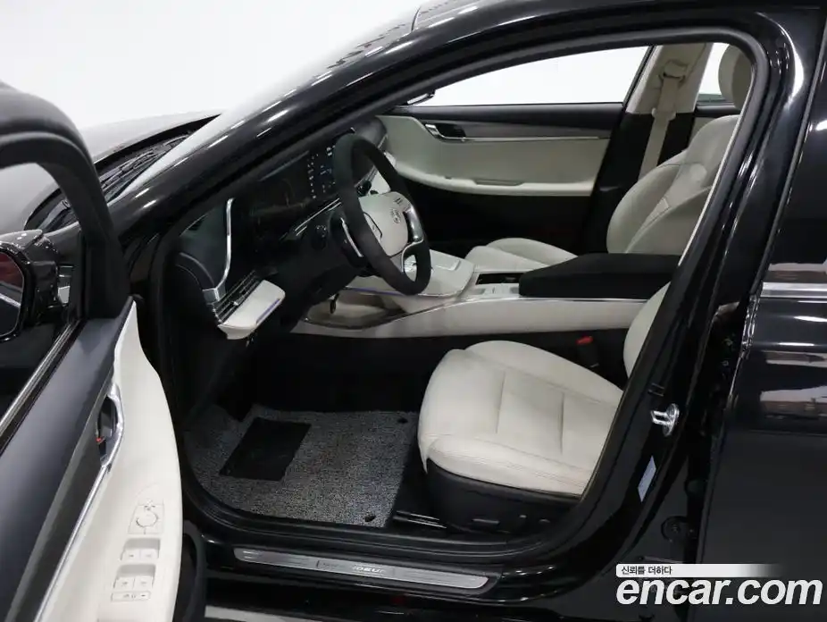 Hyundai Grandeur 2023 3.3 Автомат в Москве № 110761, фото 9