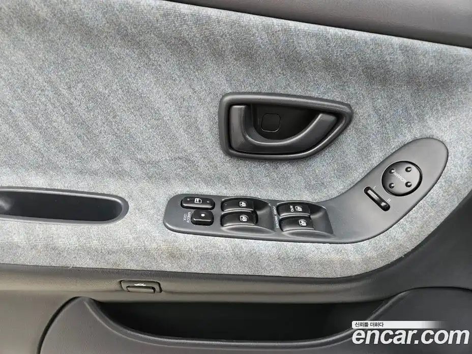 Hyundai Sonata 1996 1.8 Автомат в Москве № 111653, фото 12