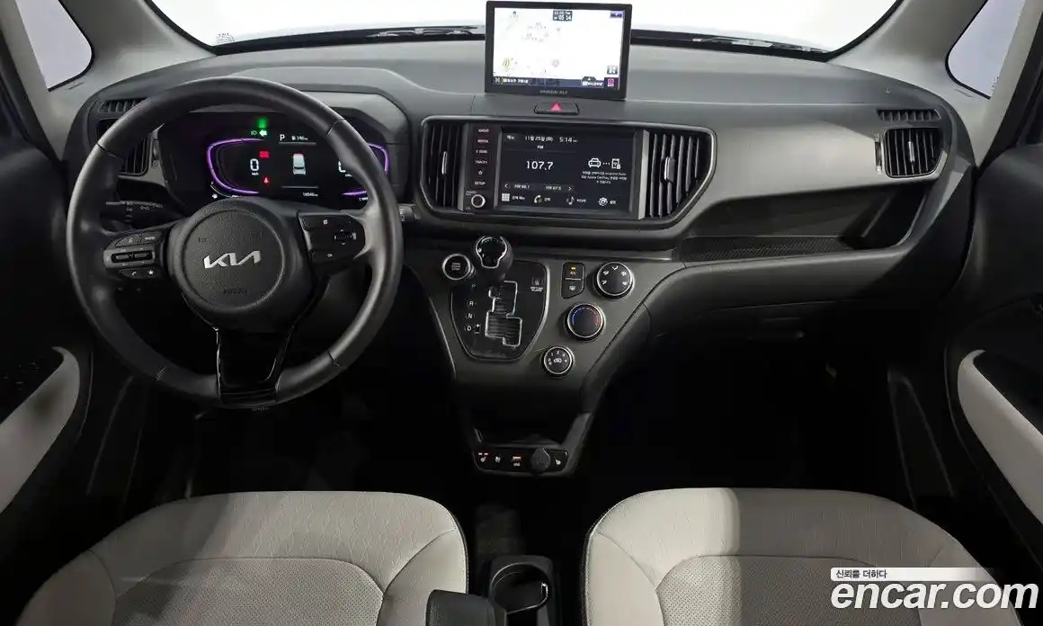 Kia Ray 2024 1.0 Автомат в Москве № 120024, фото 9