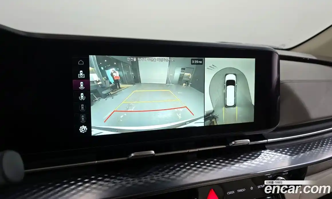 Kia Canival 2023 2.2 Автомат в Москве № 121051, фото 16