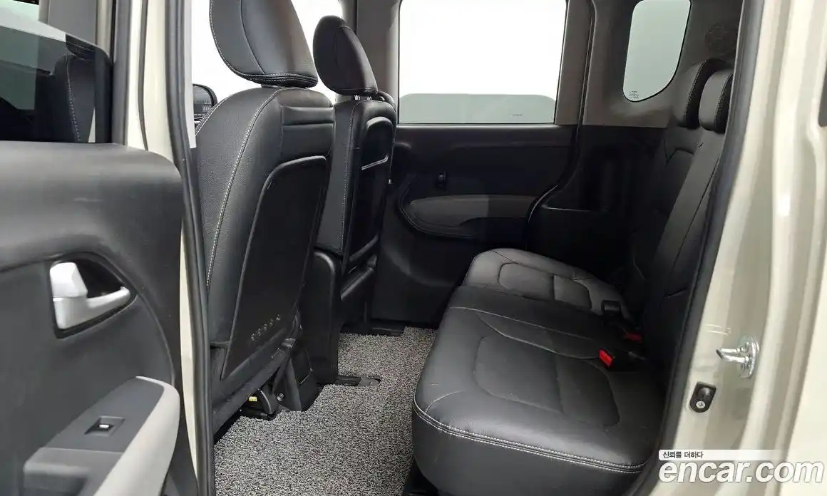 Kia Ray 2023 1.0 Автомат в Москве № 121378, фото 5