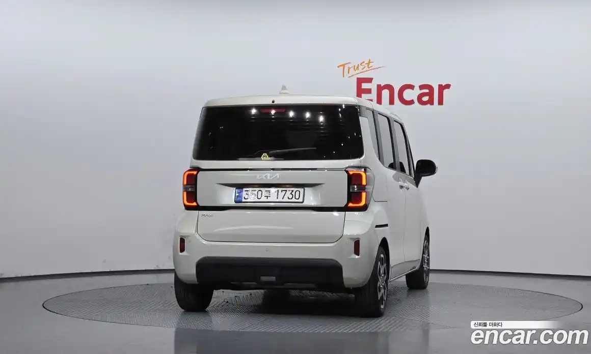 Kia Ray 2023 1.0 Автомат в Москве № 121378, фото 10