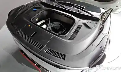 Kia EV9 2024 0.2 Автомат в Москве № 121928, миниатюра 6