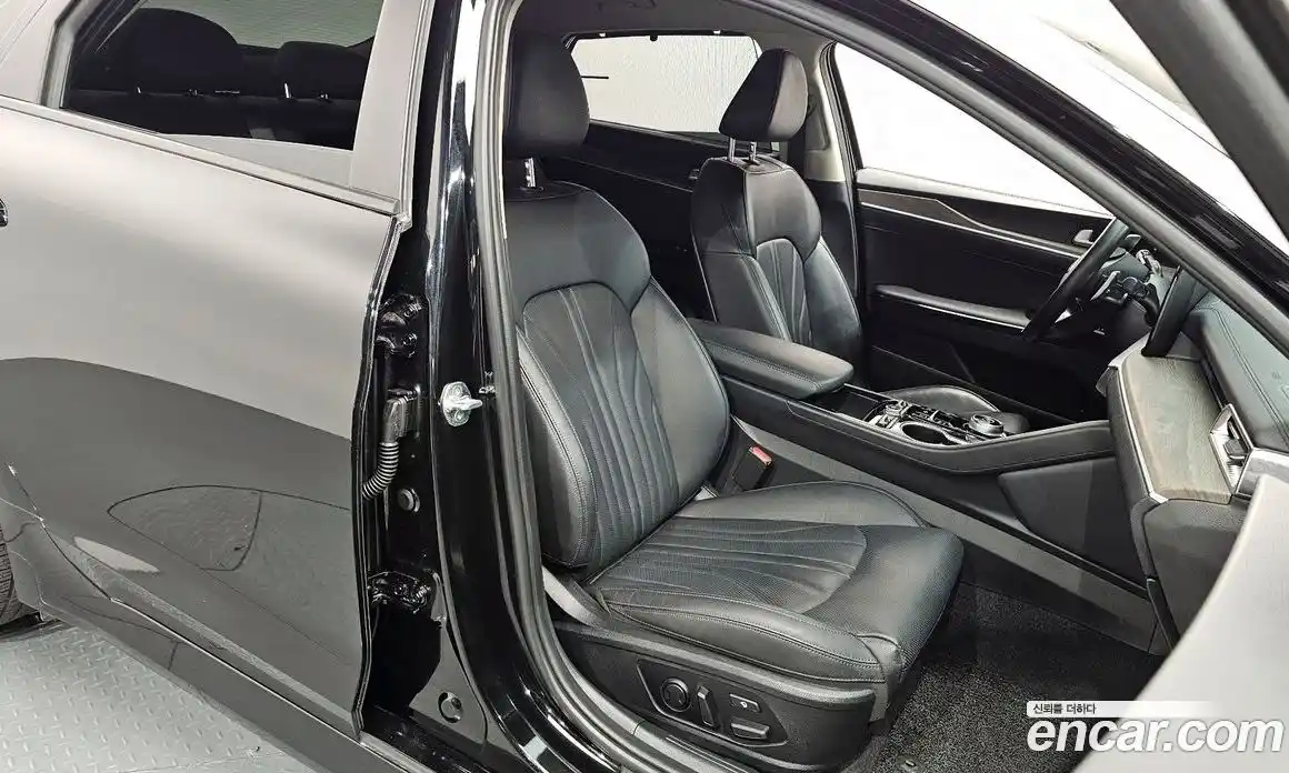 Kia K5 2021 2.0 Автомат в Москве № 124349, фото 12