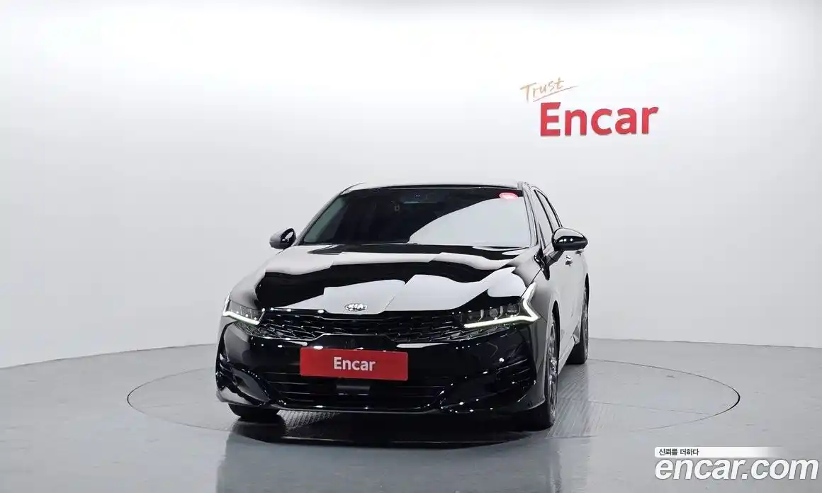 Kia K5 2021 2.0 Автомат в Москве № 124349, фото 3