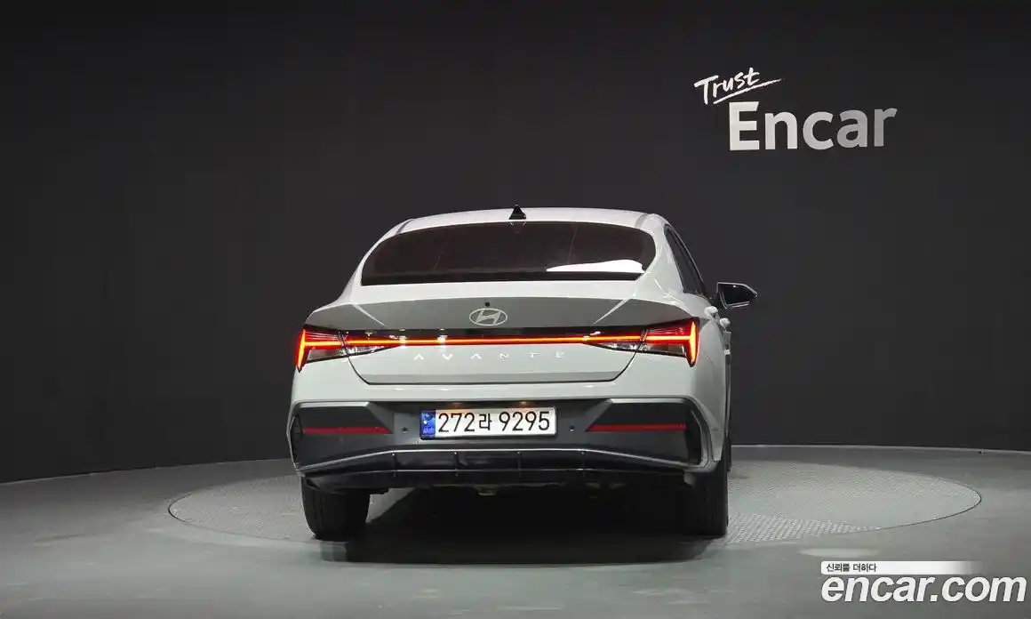 Hyundai Avante 2024 1.6 Автомат в Москве № 125392, фото 20