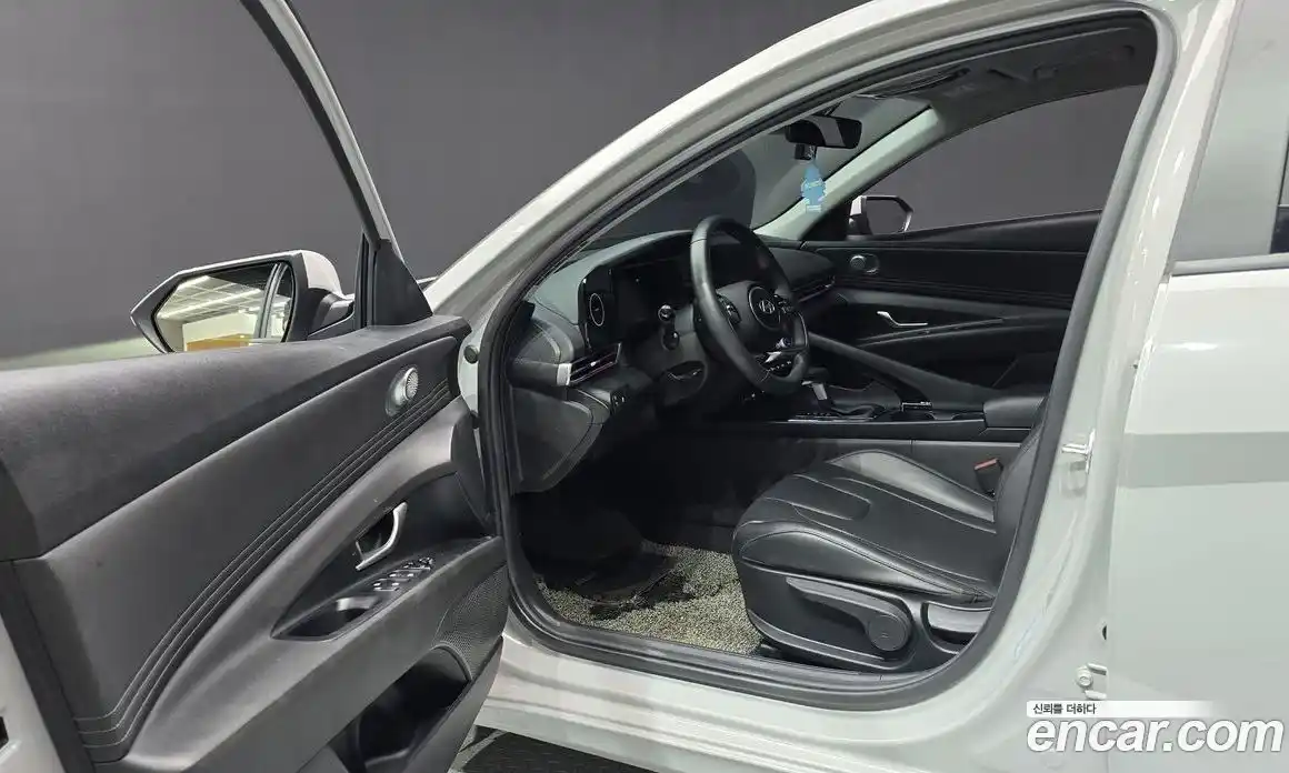 Hyundai Avante 2024 1.6 Автомат в Москве № 125392, фото 8