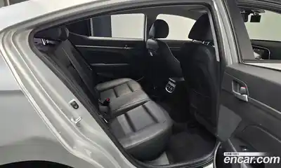 Hyundai Avante 2016 1.6 Автомат в Москве № 126411, миниатюра 12