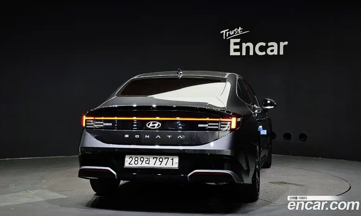 Hyundai Sonata 2024 2.0 Автомат в Москве № 126984, фото 4