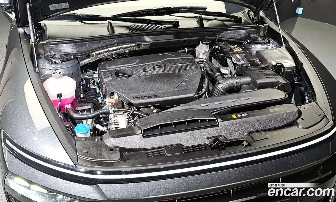 Hyundai Sonata 2024 2.0 Автомат в Москве № 126984, фото 6