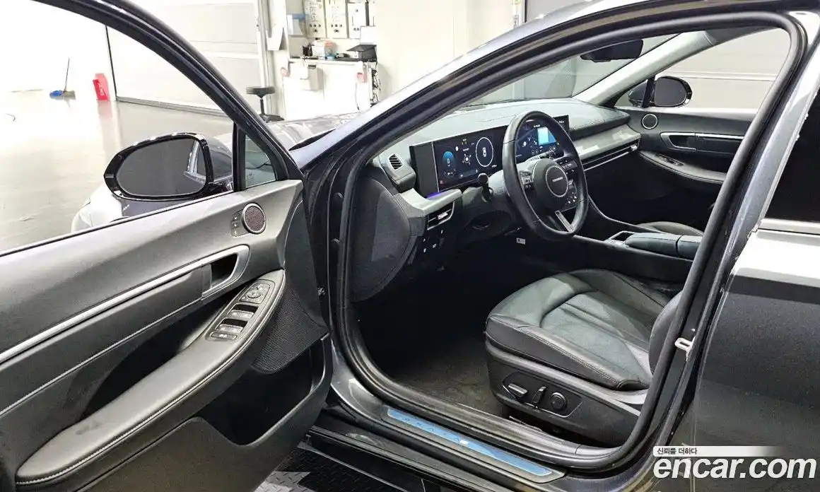 Hyundai Sonata 2024 2.0 Автомат в Москве № 126984, фото 10