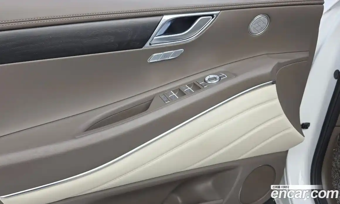 Genesis GV80 2022 2.5 Автомат в Москве № 12908, фото 17