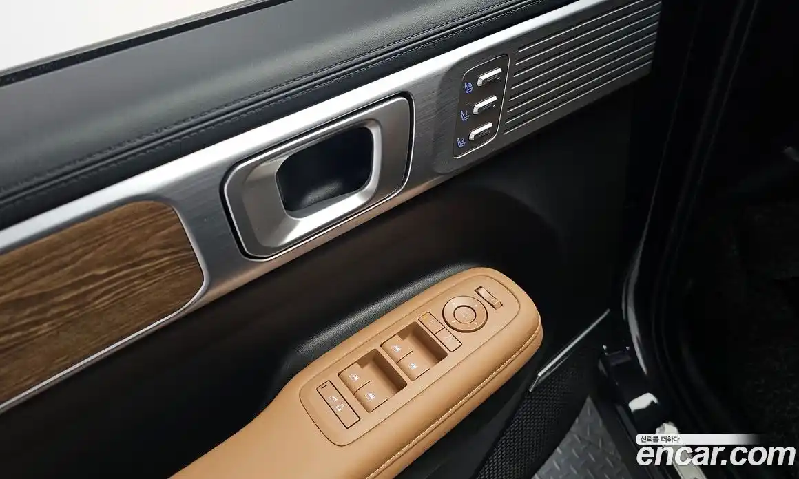 Hyundai Santa Fe 2025 1.6 Автомат в Москве № 130094, фото 18