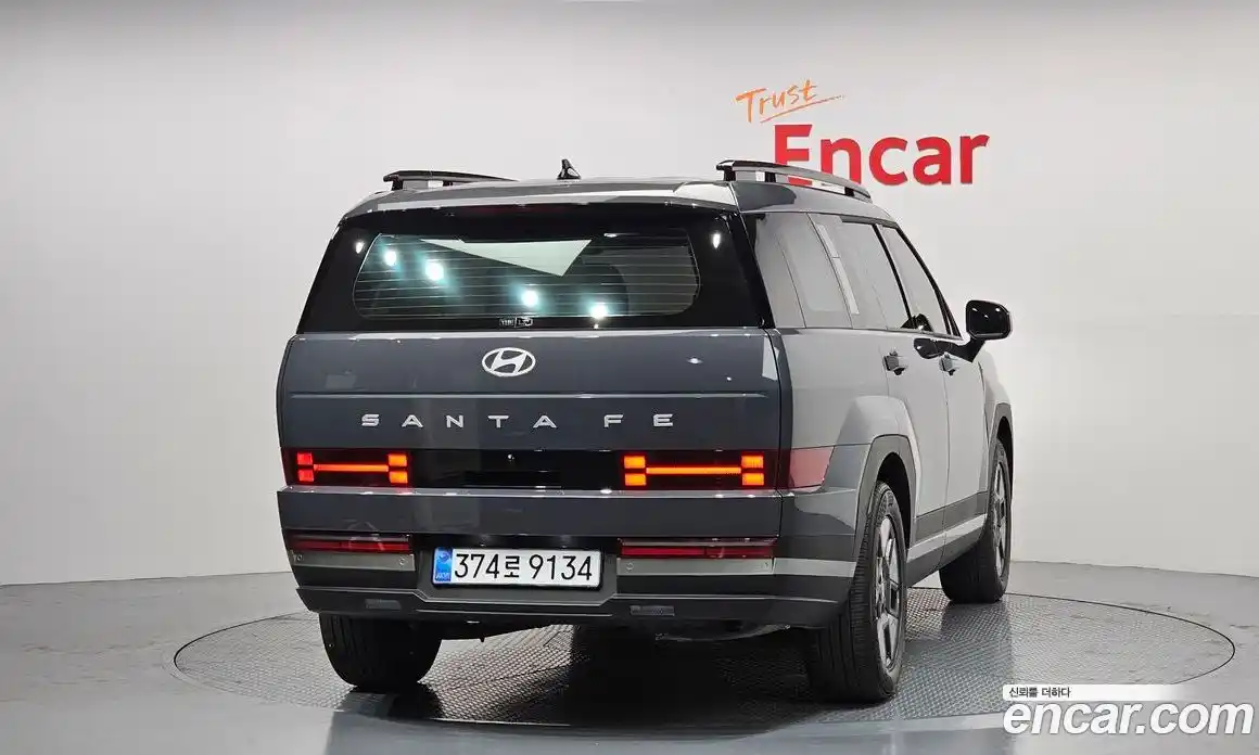 Hyundai Santa Fe 2025 1.6 Автомат в Москве № 130094, фото 4