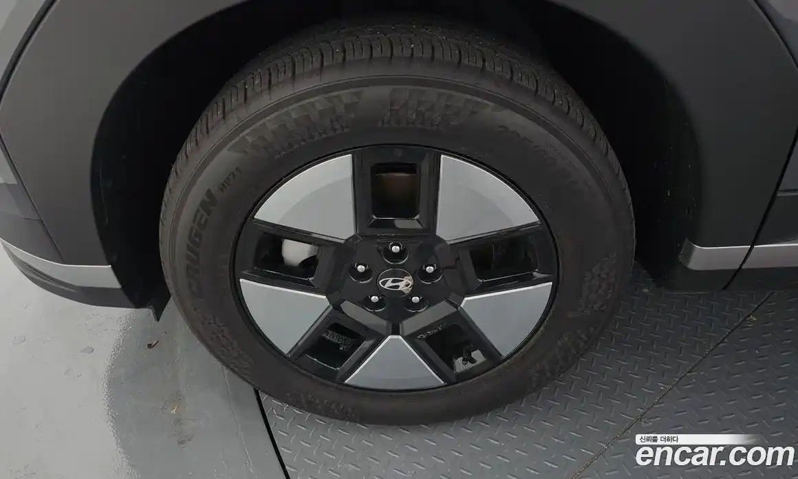 Hyundai Santa Fe 2025 1.6 Автомат в Москве № 130094, фото 5