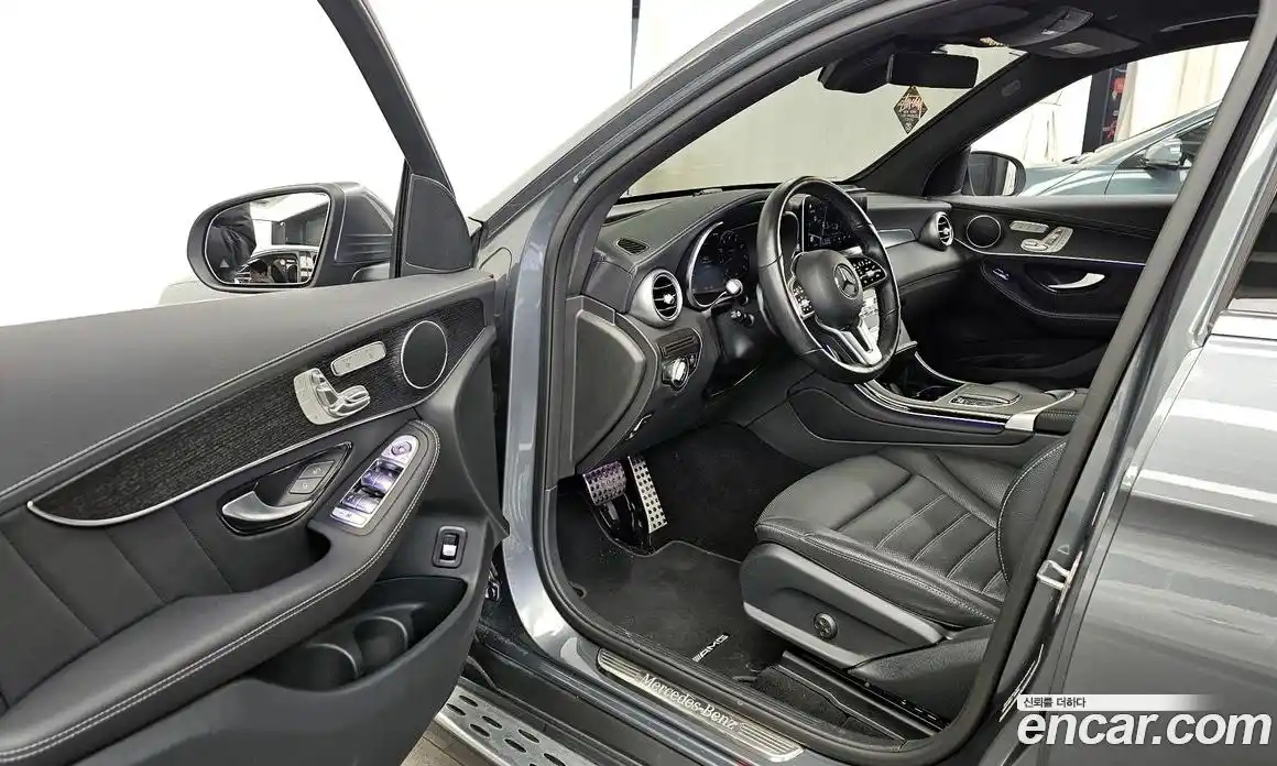 Mercedes-Benz GLC-Class 2022 2.0 Автомат в Москве № 136393, фото 16