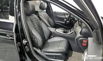 Mercedes-Benz E-Class 2021 2.0 Автомат в Москве № 138063, миниатюра 3