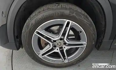 Mercedes-Benz GLA-Class 2023 2.0 Автомат в Москве № 139100, миниатюра 4