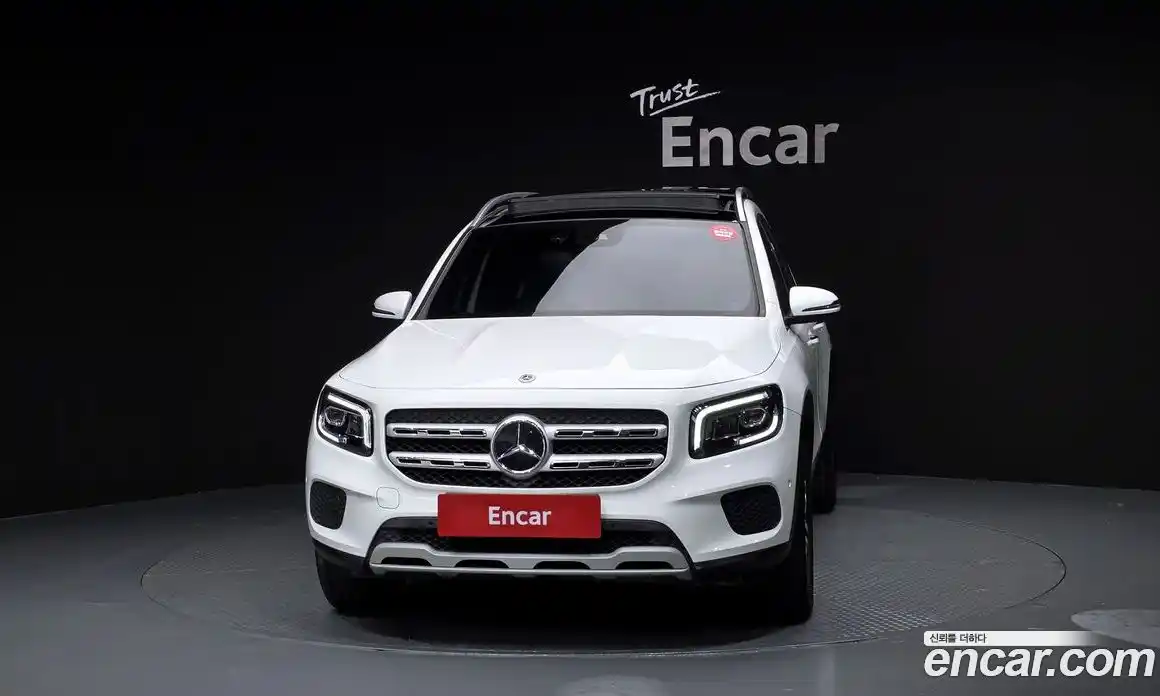 Mercedes-Benz GLB-Class 2021 1.9 Автомат в Москве № 140071, фото 3