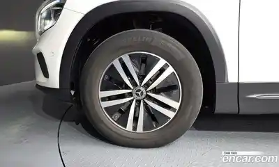 Mercedes-Benz GLB-Class 2021 1.9 Автомат в Москве № 140071, миниатюра 5