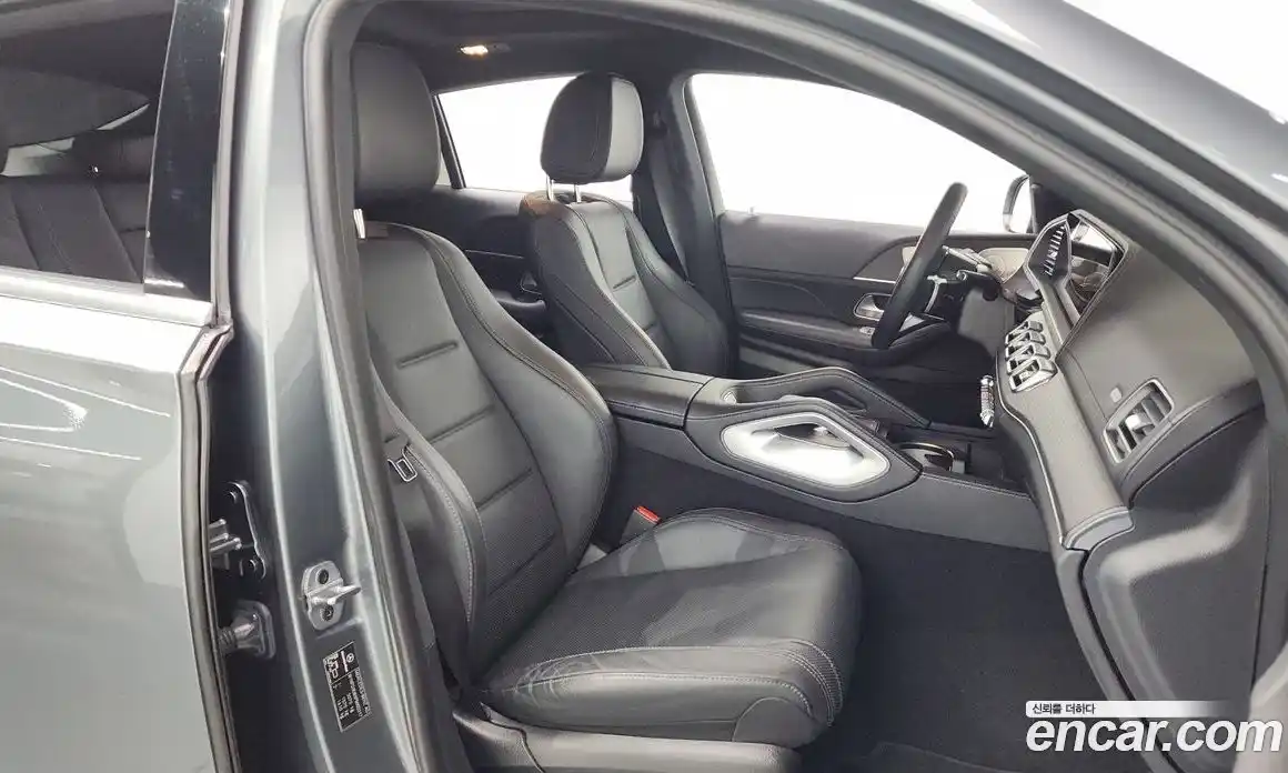 Mercedes-Benz GLE-Class 2023 3.0 Автомат в Москве № 140216, фото 20