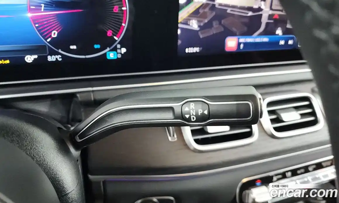 Mercedes-Benz GLE-Class 2023 3.0 Автомат в Москве № 140216, фото 2