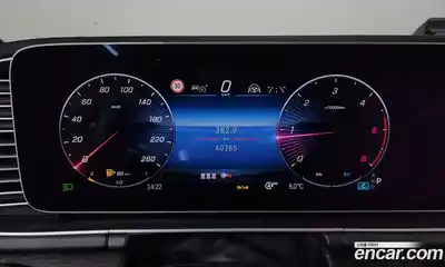 Mercedes-Benz GLE-Class 2023 3.0 Автомат в Москве № 140216, миниатюра 3