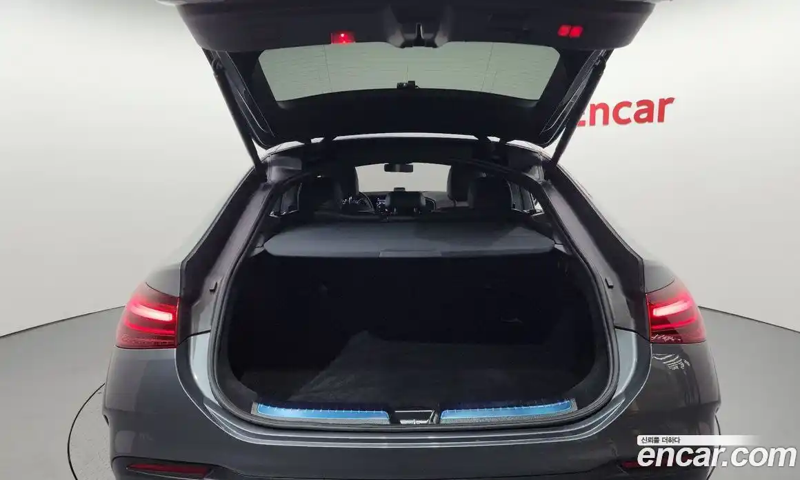 Mercedes-Benz GLE-Class 2023 3.0 Автомат в Москве № 140216, фото 5