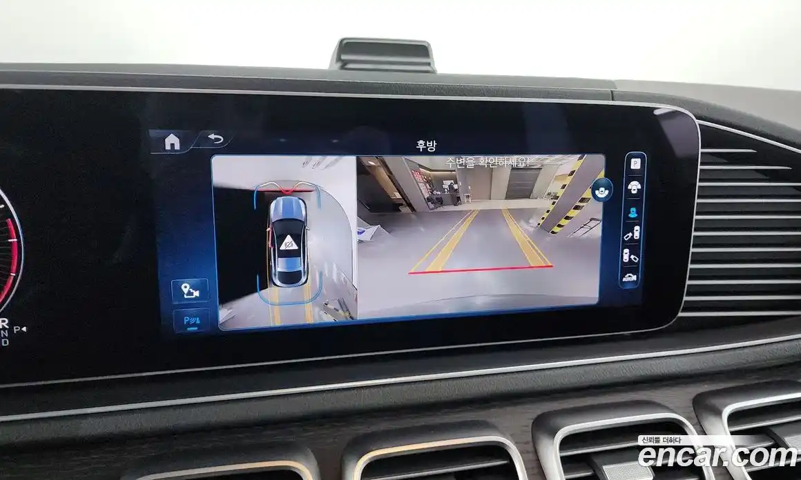 Mercedes-Benz GLE-Class 2023 3.0 Автомат в Москве № 140216, фото 8